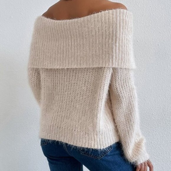 CHIC Off The Shoulder Flap Detail Soft Fuzzy Sweat - Picture 3 of 7